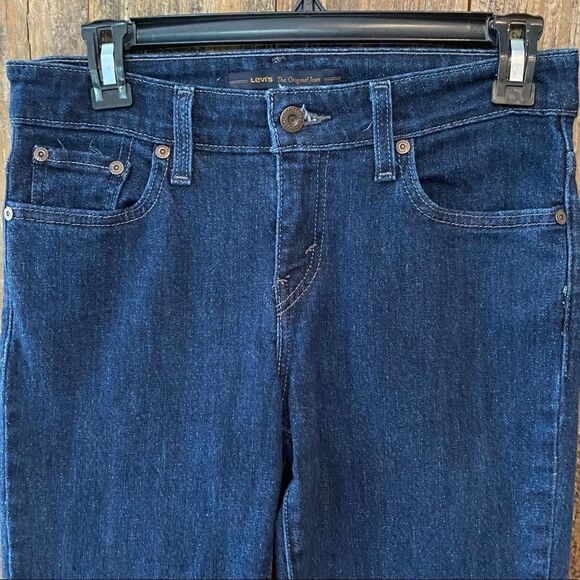 Levi’s Sz 2M Dark Blue Mid-Rise Skinny Denim Jeans - Picture 4 of 10